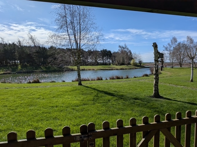 Spring Photo Competition – Lodge Lake